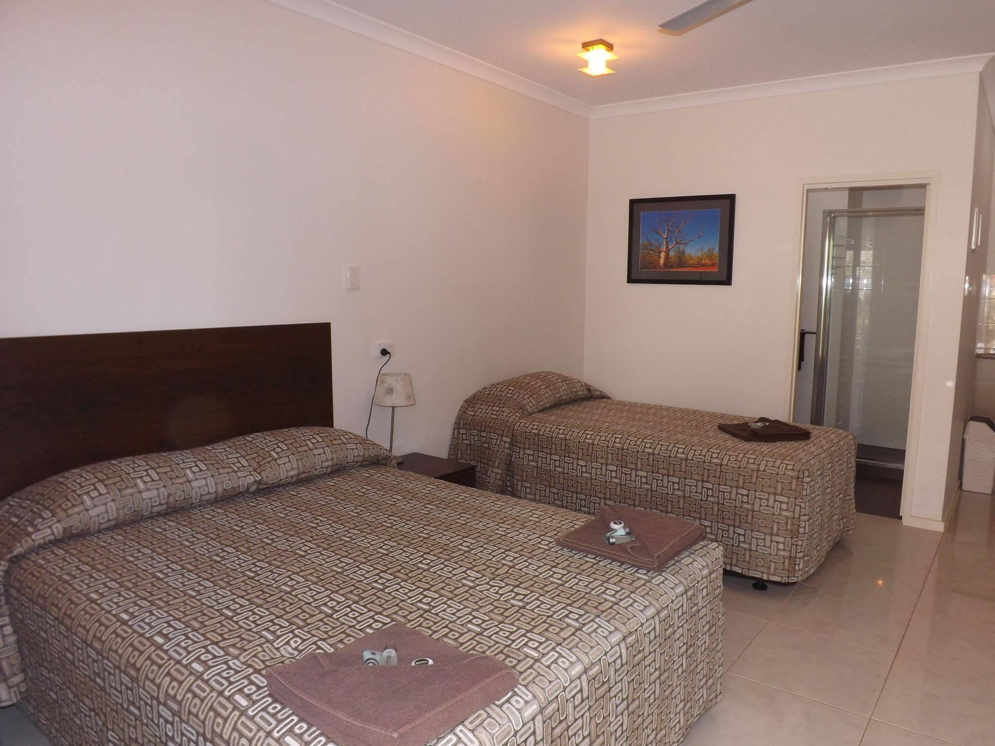 Derby Lodge Motel Kültér fotó