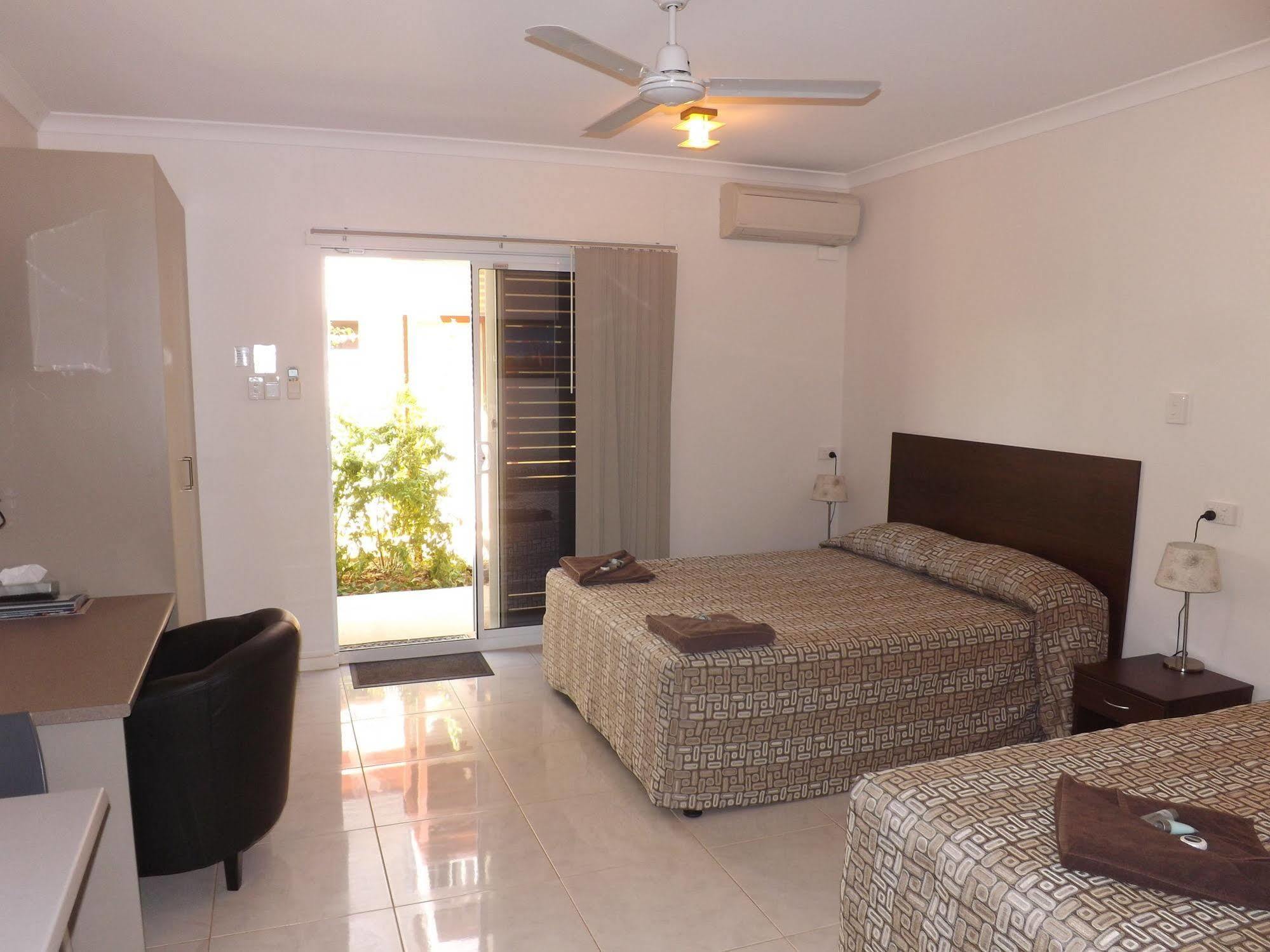 Derby Lodge Motel Kültér fotó